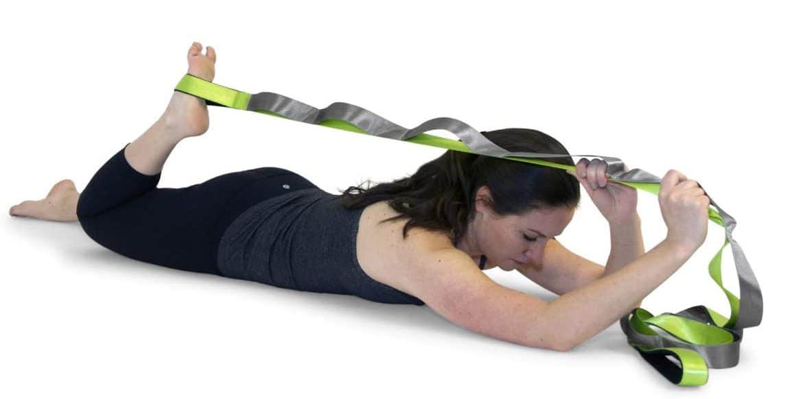 quadriceps tendon muscles stretching band with loops